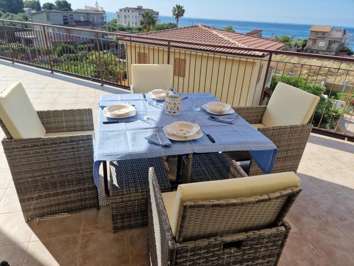 La Terrazza Di Elisa Apartment Marina di San Lorenzo Ngoại thất bức ảnh