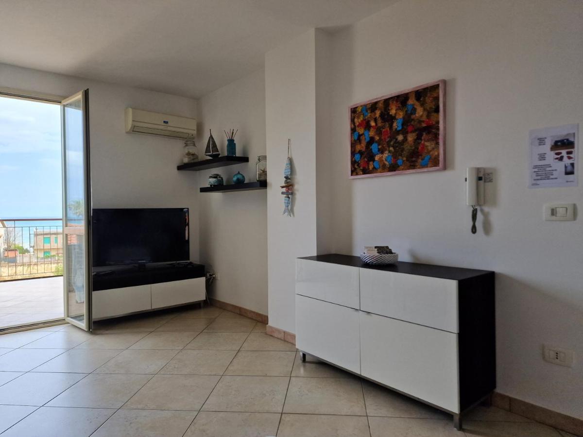 La Terrazza Di Elisa Apartment Marina di San Lorenzo Ngoại thất bức ảnh